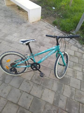 دراجة للبيع