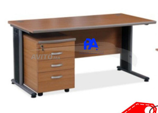 Bureau semi métallique avec retour et caisso