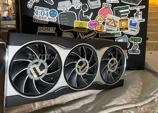 Gigabyte RX 6800 OC 16GB COMME NEUVE livraison rapide