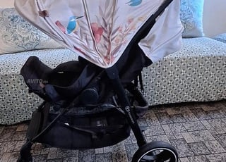 Poussette marque Kinderkraft