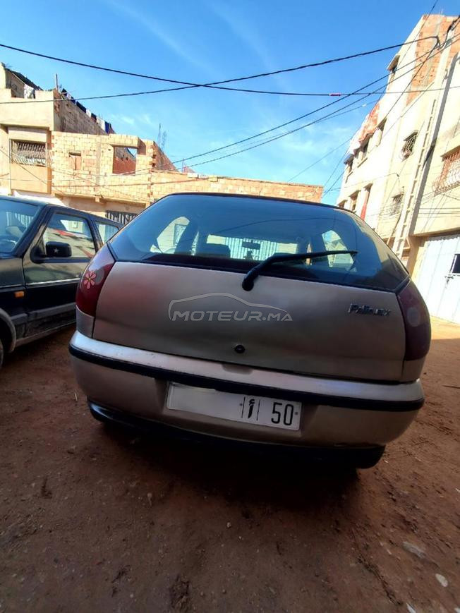 Fiat Palio Essence model 1999