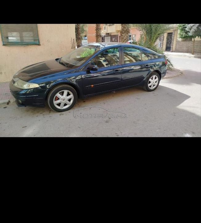 سيارة ممتازة للبيع. 
