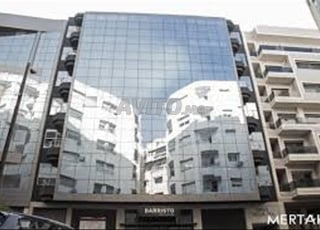 Bureau avec Revenu 5000DH/mois