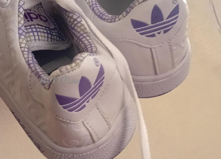 Basket neuve originale taille 37