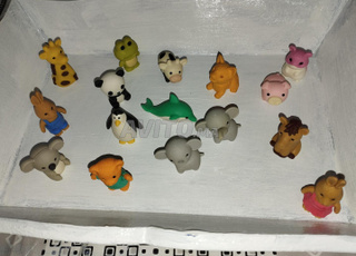 مجسمات صغيرة