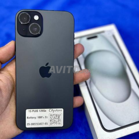iPhone 15 Plus 128Go Batterie 100 - 2 Cycle