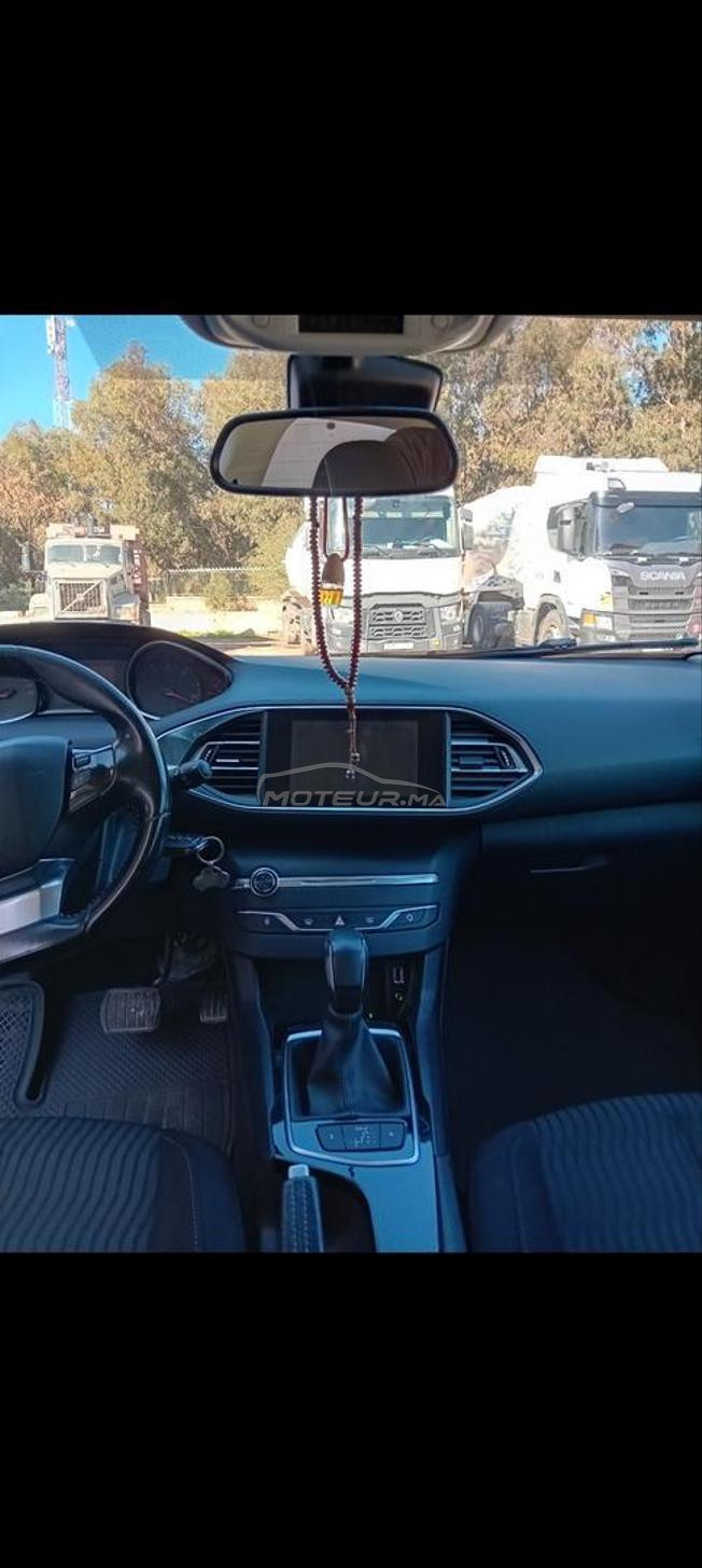 Peugeot 308 Diesel Automatique 2016 à Meknès