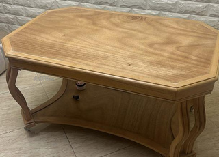 Table en très bon état à Inzegane