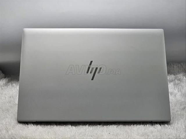 hp 840 g7 i5 10ème 16g ram 256 SSD tactile