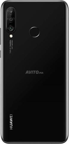 Huawei P30 Lite 128 Go Noir Minuit comme neuf - 2