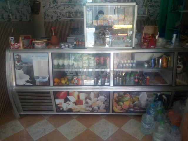 واجهة عرض منتجات الألبان كونطوار محلبة