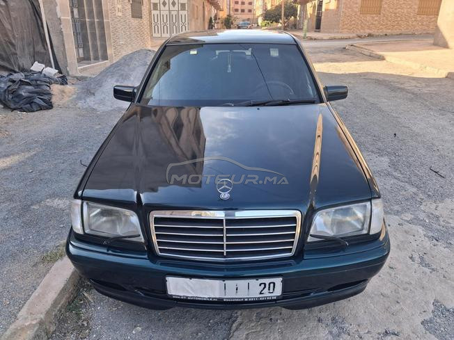 Mercedes-Benz C220 CDI Diesel1999 à Nador