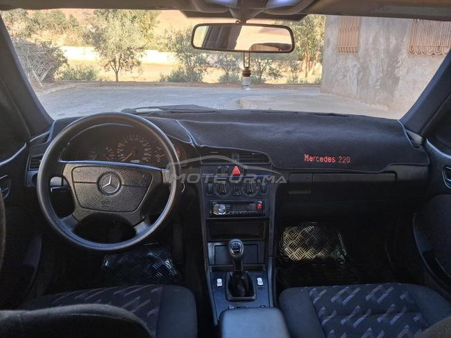 Mercedes-Benz C220 CDI Diesel1999 à Nador