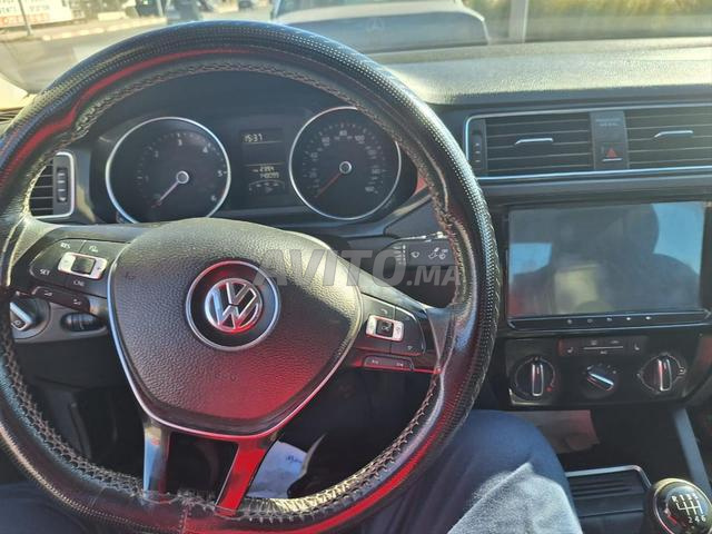 Volkswagen Jetta Diesel Manuelle 2018 à Ben Guerir - 2
