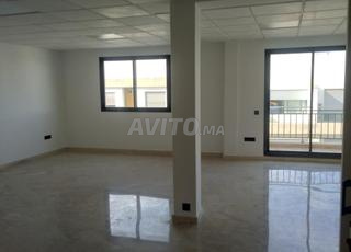 مكتب 70 متر مربع على شارع عبد المومن ترامواي