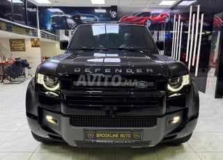 Land Rover defender V8 essence