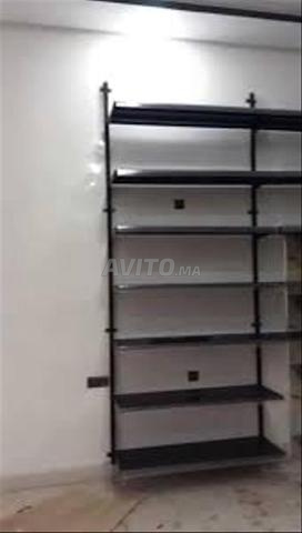 NR-Étagères d'exposition robustes pour l'organisation des produits en magasin