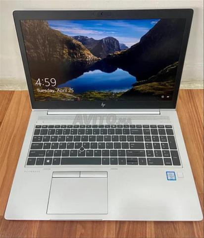 HP EliteBook 850 G5 i5 الجيل الثامن 8GB RAM 256GB