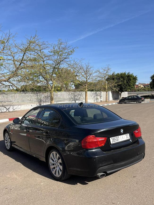 BMW Série 3 Essence Manuelle 2010 à Berrechid