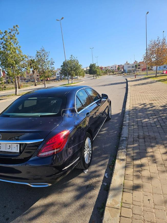 Mercedes classe C version spéciale excellent état 