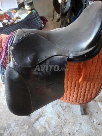 سرج مختلط 17 بوصة من الجلد الأسود