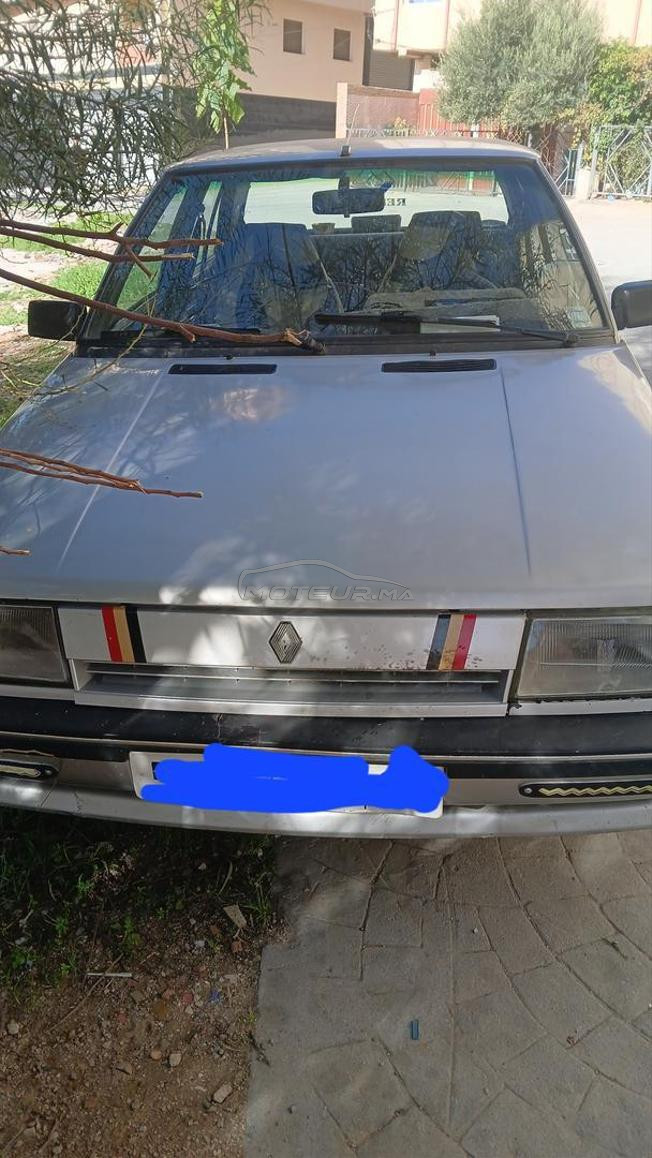 Renault 9 Manuelle Essence