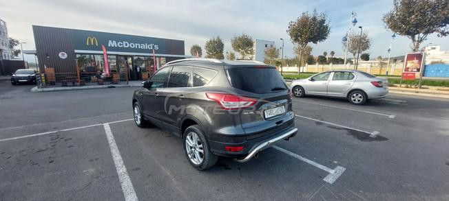 ford kuga titanuim 