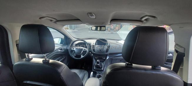 ford kuga titanuim 