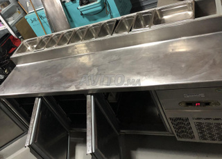 Comptoir inox salades 🥗 et pizza