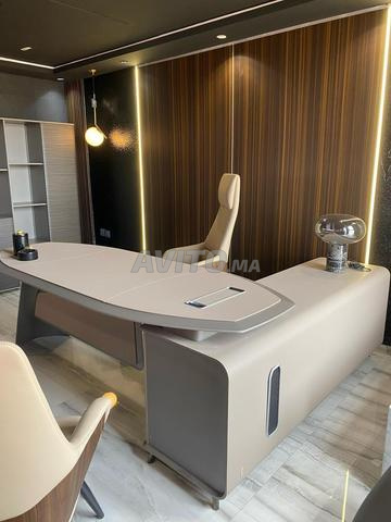 BUREAU DIRECTEUR AVEC PACK EN VERITABLE CUIR