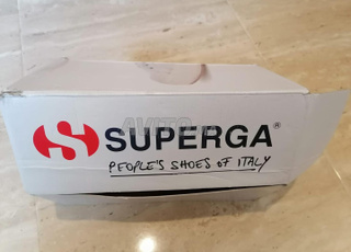 Chaussures pour femmes neuves importées d'Italie