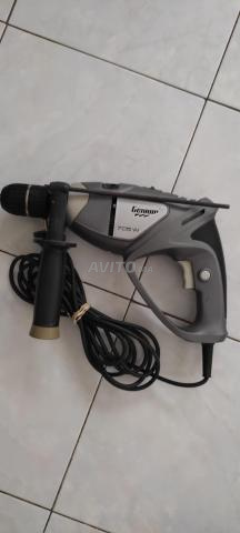 مثقاب جينيوم 705 واط مستعمل