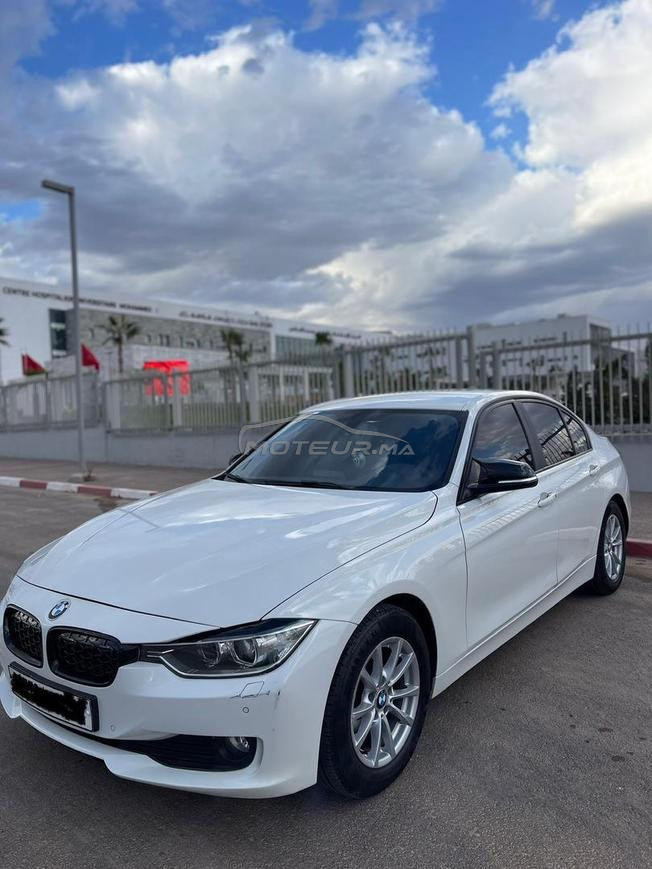 BMW Série 3 Diesel Automatique 2015 à Agadir