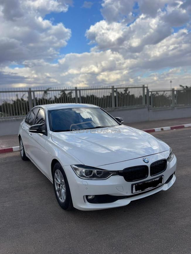 BMW Série 3 Diesel Automatique 2015 à Agadir