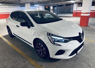 Clio 5 manuel 1er main en exellent état