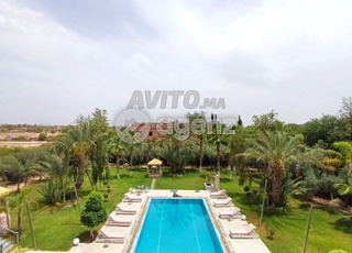 RAK-AL-1086 - Villa à vendre à Route de Fès