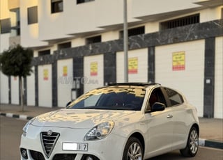 Alfa Romeo Giulietta Diesel Manuelle 2015 à Rabat