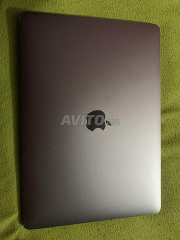 MacBook Air 13 – 2019 – i5 SSD Très bon état