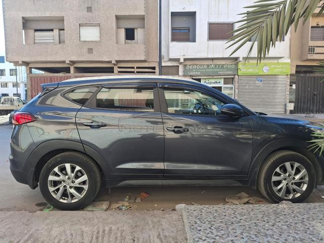 Voiture à vendre, Hyundai Tucson automatique 