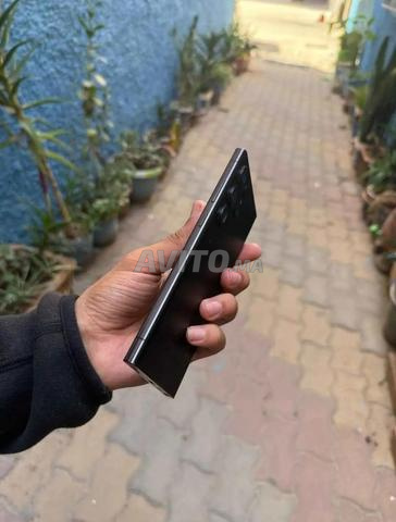 Samsung s23 ultra Stockage 256 go Ram12 go