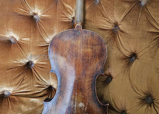 Violon 4/4 sans accessoires كمنجة مليحة