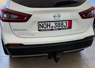 نيسان قاشقاي