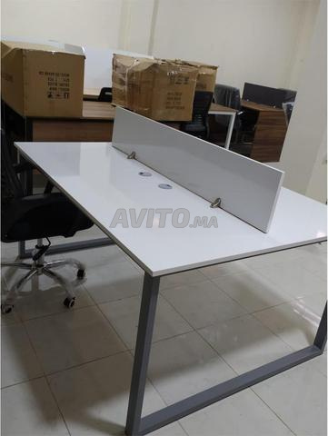 منضدة مكتب خشبية بـ 6 مواضع