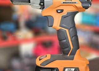 Perceuse visseuse AEG 18v brushless professionnel