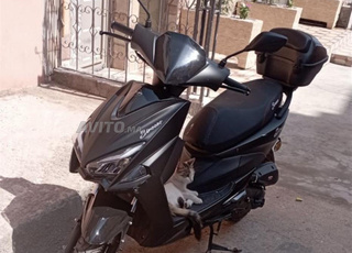 Scooter Linen Sirocco à vendre