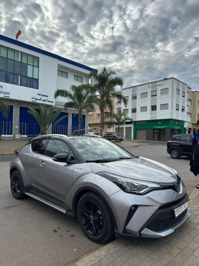 Toyota C-HR Hybride Automatique 2022 à Rabat
