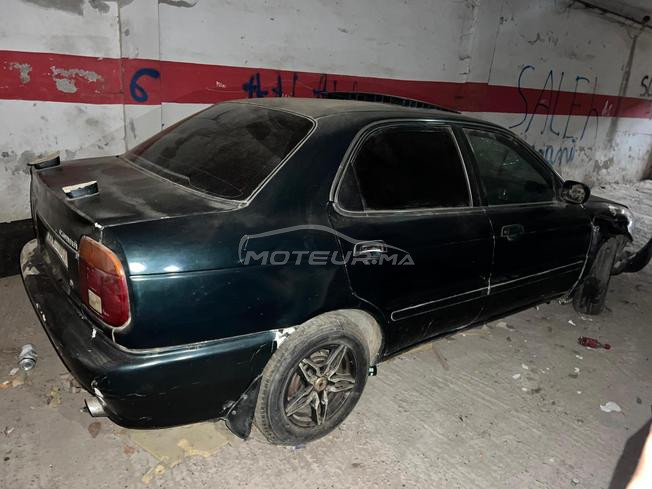 Suzuki Baleno Essence Manuelle 2000 à Kénitra