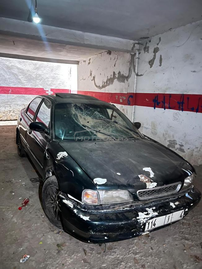 Suzuki Baleno Essence Manuelle 2000 à Kénitra