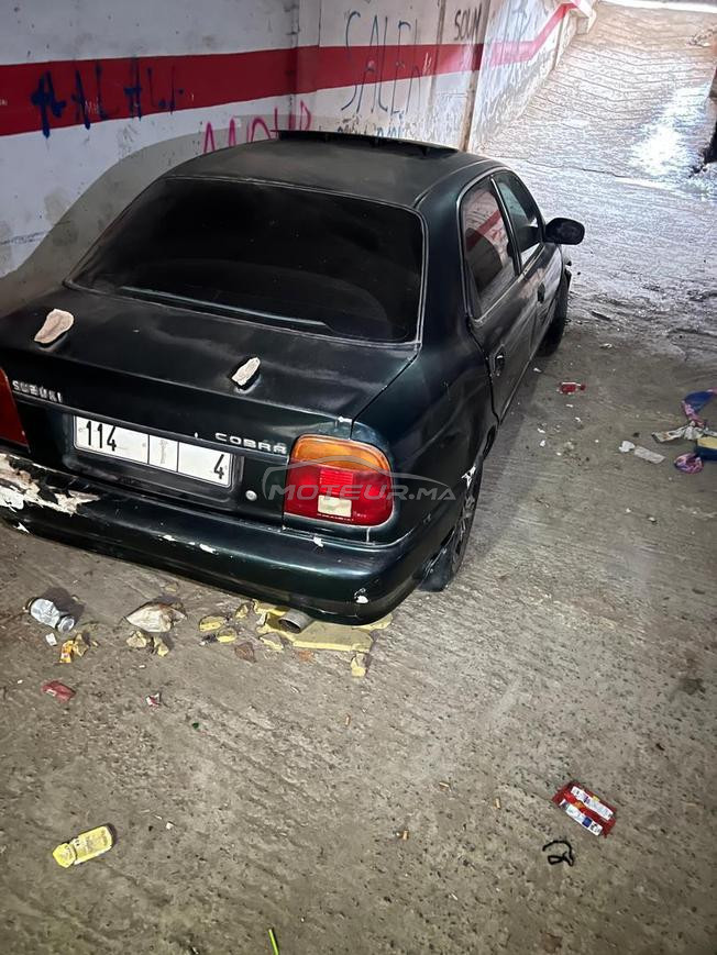 Suzuki Baleno Essence Manuelle 2000 à Kénitra