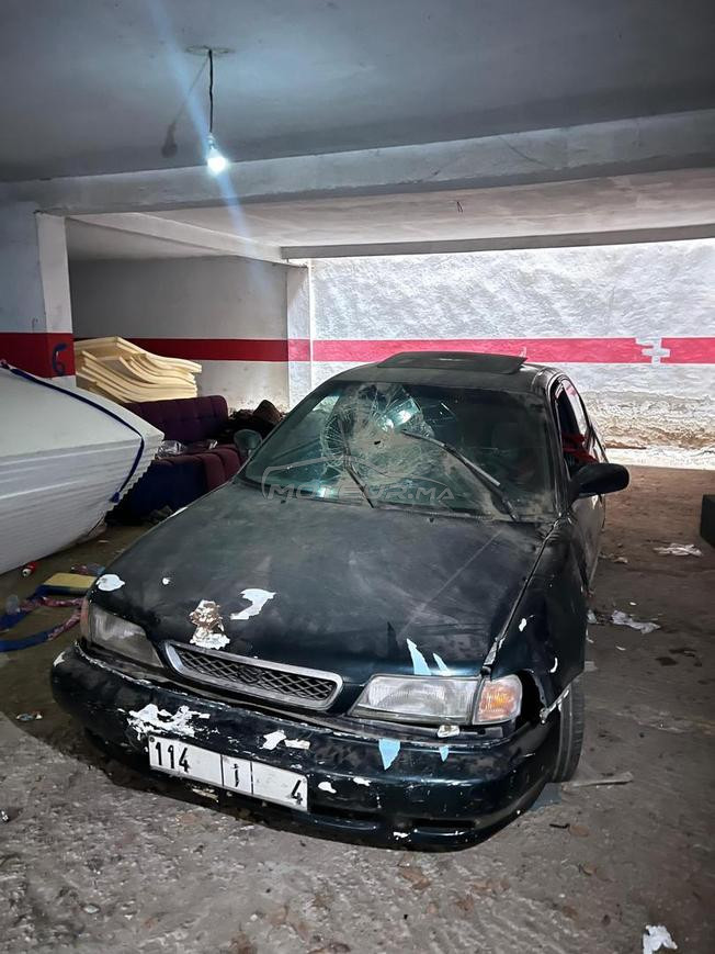 Suzuki Baleno Essence Manuelle 2000 à Kénitra
